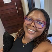 Mpho Sehlapelo