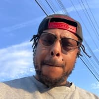 Bobby R