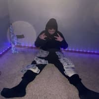 bradley_2000